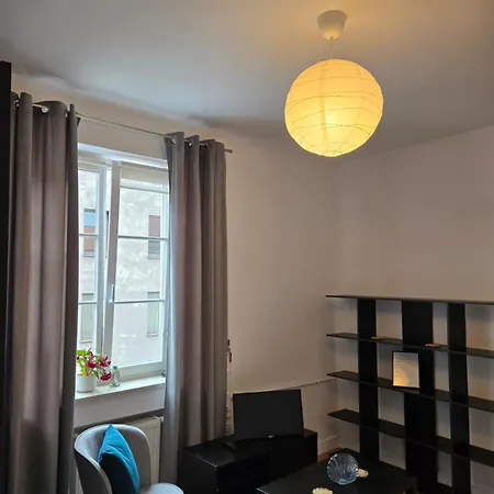 Apartamenty-mi Mariensztat Varsovie